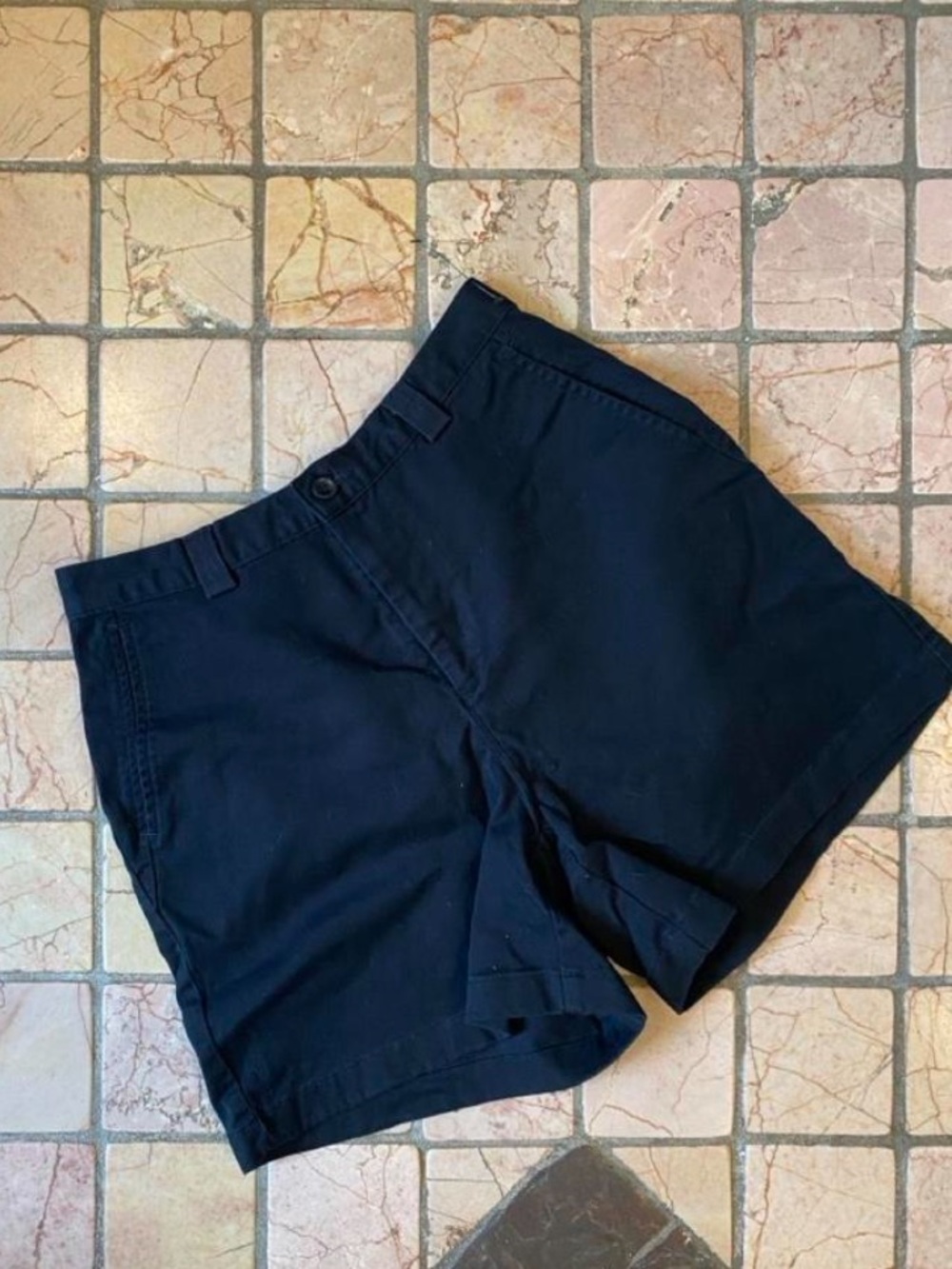 Vintage Dockers Women's black High Waisted 100% cotton Shorts